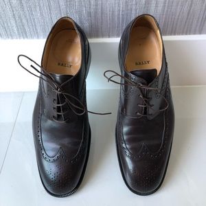 Dark brown (almost black) dress shoes